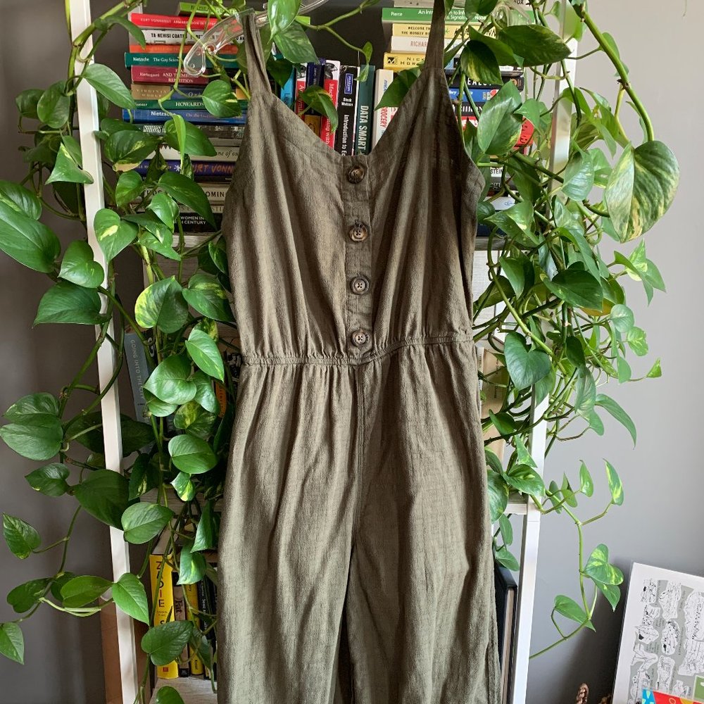 universal thread / crop leg jump suit